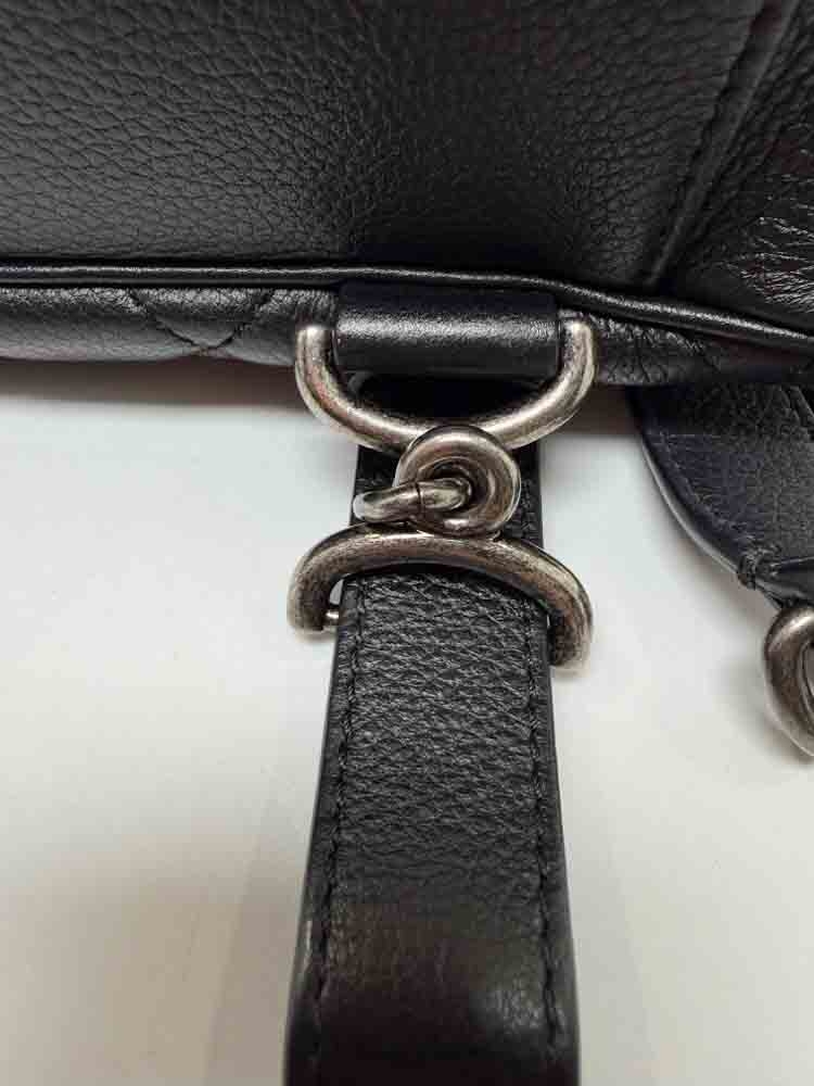 CHANEL-BACKPACK-BLACK-CAVIAR-Photo 11-1-26, 5 18 23 PM.jpg