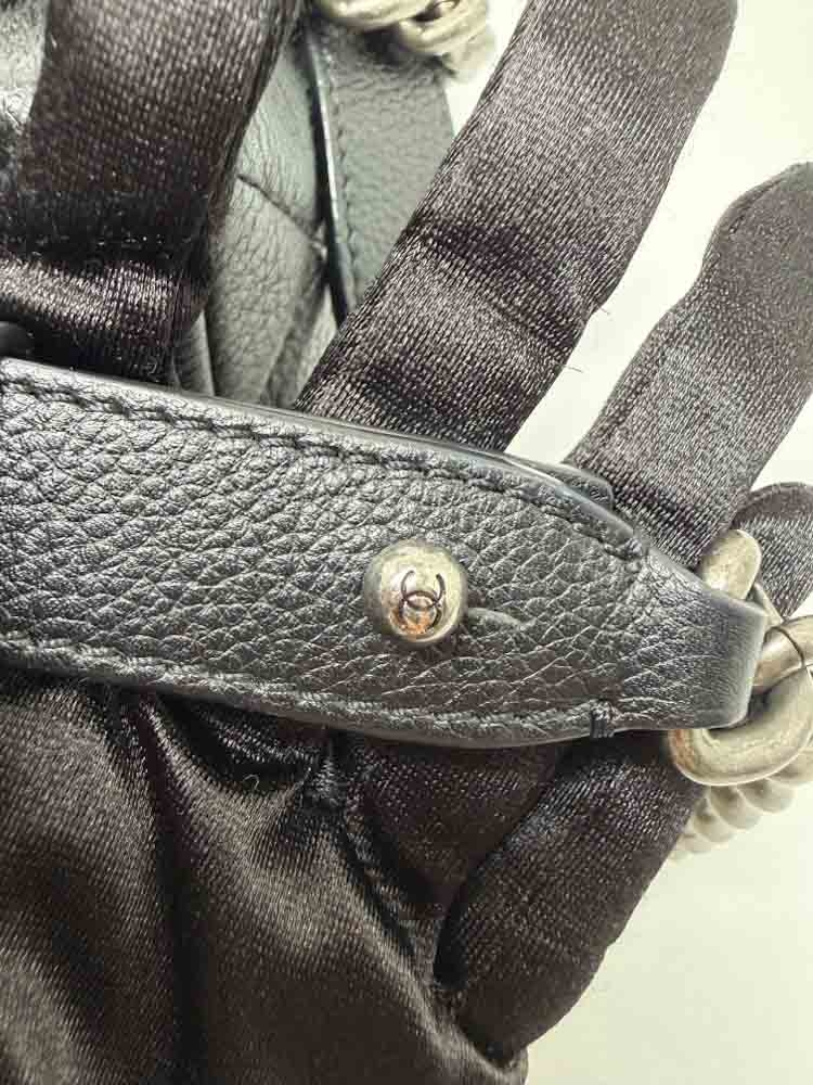 CHANEL-BACKPACK-BLACK-CAVIAR-Photo 11-1-26, 5 18 56 PM.jpg