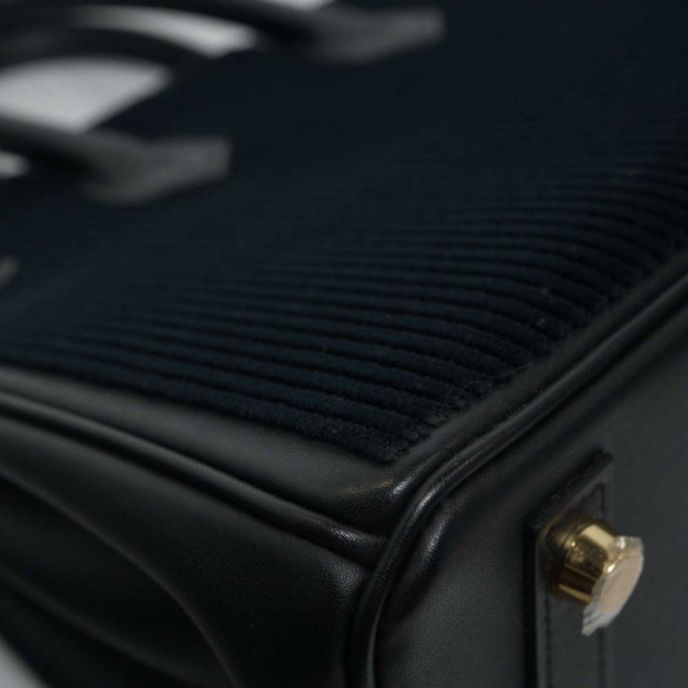 HERMES-COTEACOTETUFFETAGE-25-BLACK-SWIFT-7865 corner3.jpg