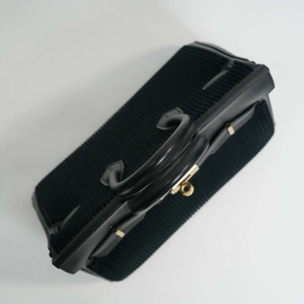 HERMES-COTEACOTETUFFETAGE-25-BLACK-SWIFT-7865 topdown.jpg