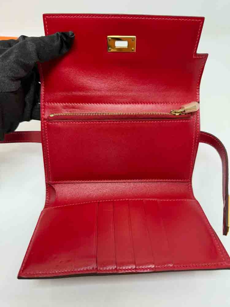 HERMES-KELLYWALLET-COMPACT-ROUGEVIF-TADELAKT-Photo 11-1-26, 5 30 20 PM.jpg