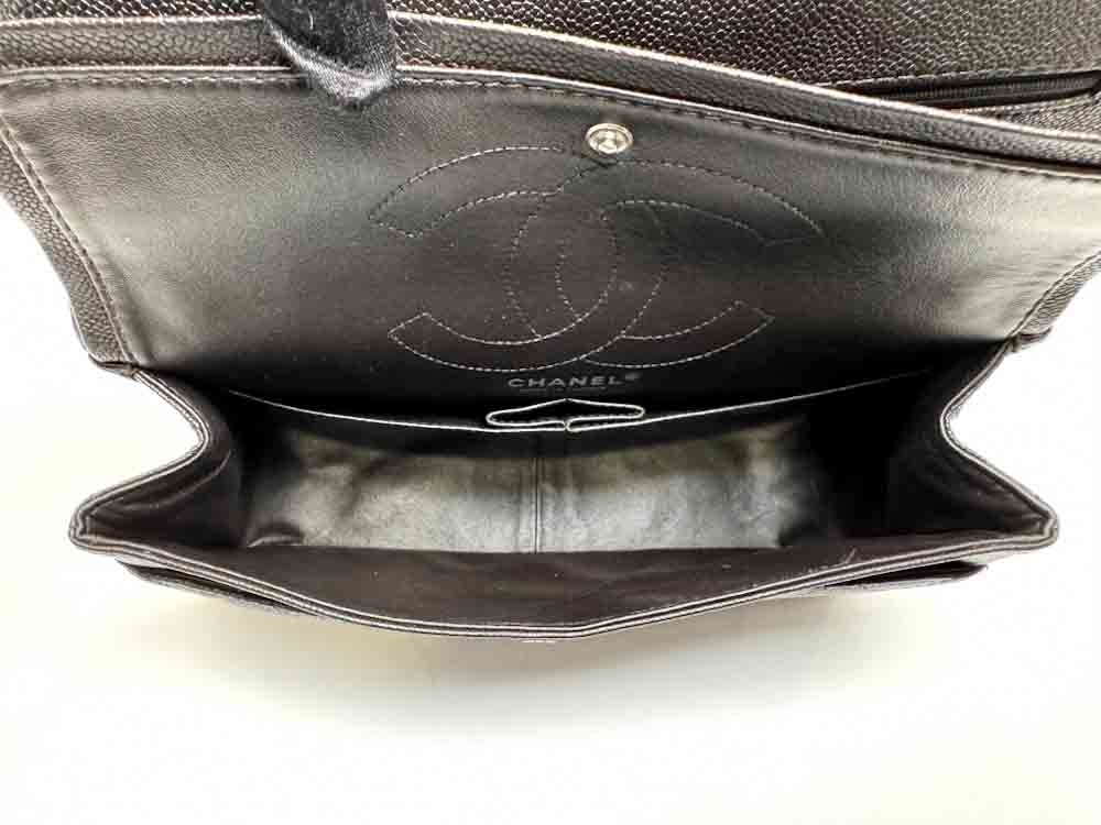 CHANEL-2.55REISSUE226-MEDIUM-BLACK-CAVIAR-IMG_7959.jpg