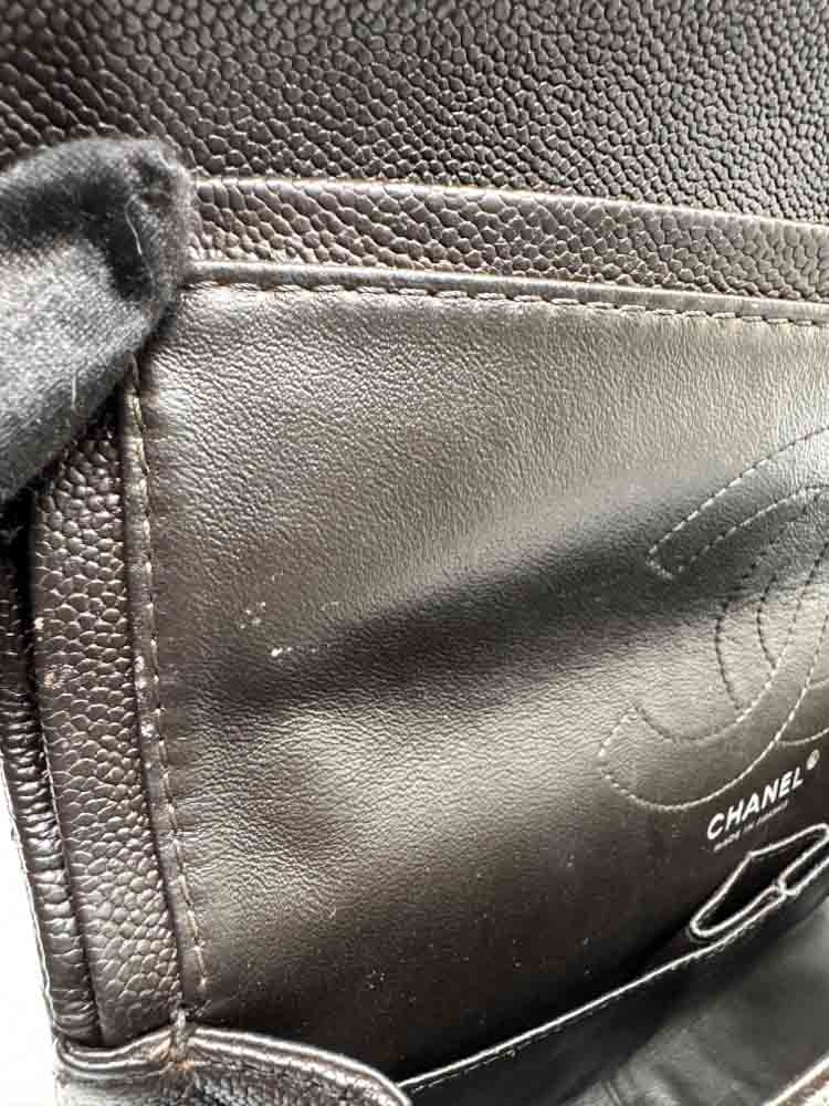 CHANEL-2.55REISSUE226-MEDIUM-BLACK-CAVIAR-IMG_7966.jpg