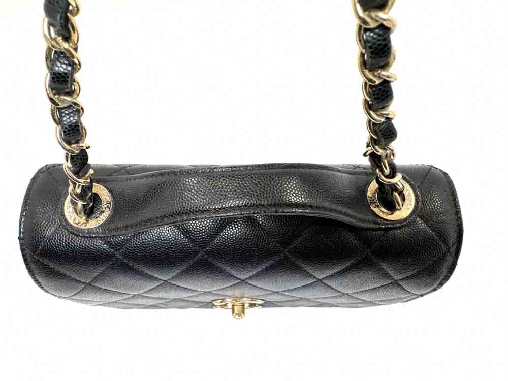 CHANEL-BUSINESSAFFINITYFLAPBAG-SMALL-BLACK-CAVIAR-IMG_9065.jpg