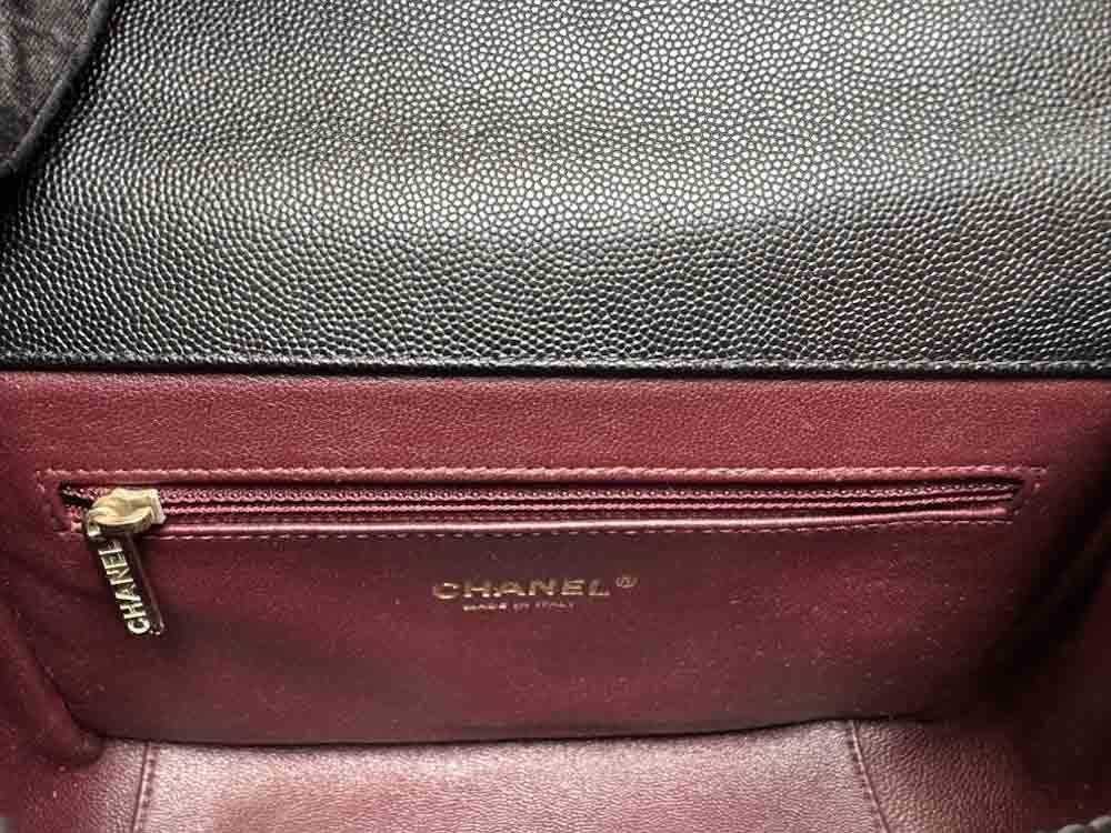 CHANEL-BUSINESSAFFINITYFLAPBAG-SMALL-BLACK-CAVIAR-IMG_9097.jpg