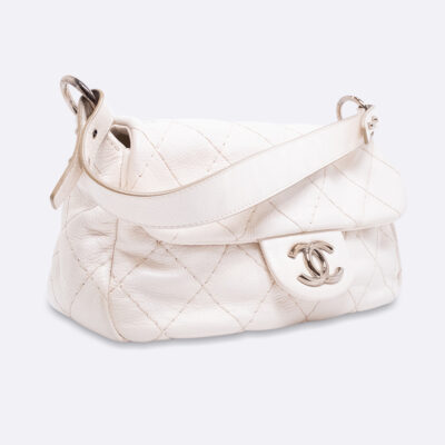 CHANEL FLAP BAG LARGE WHITE CAVIAR