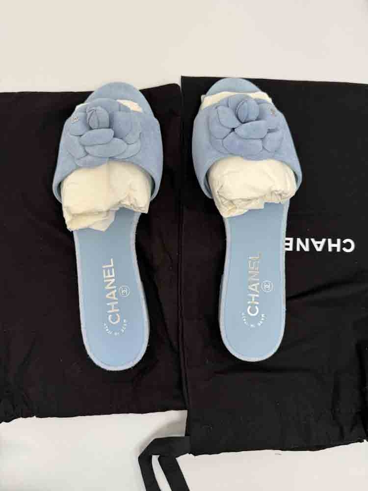 CHANEL-SHOES-EU39-BLUE-SUEDE-Photo 5-2-26, 9 10 04 AM.jpg