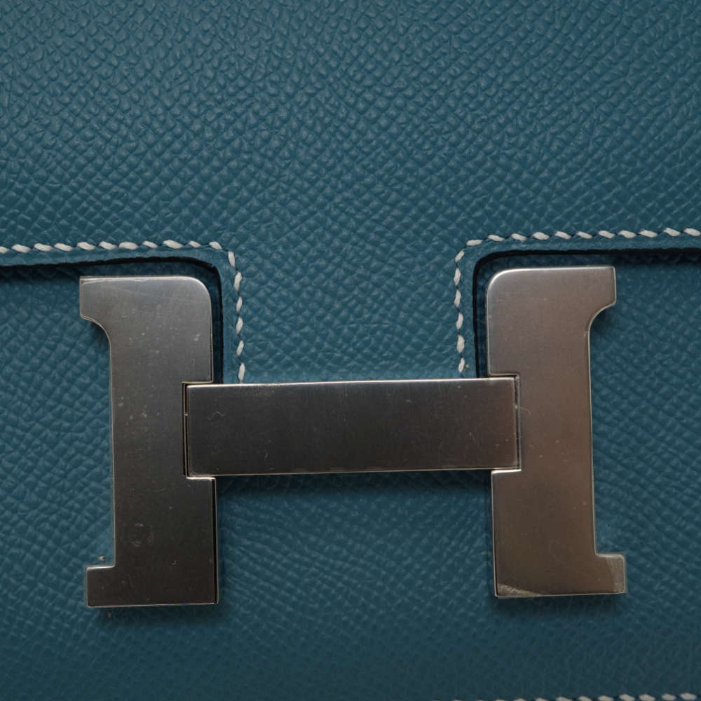 HERMES-CONSTANCEMIRROR-18-BLEUJEAN-EPSOM-8023 hw.jpg