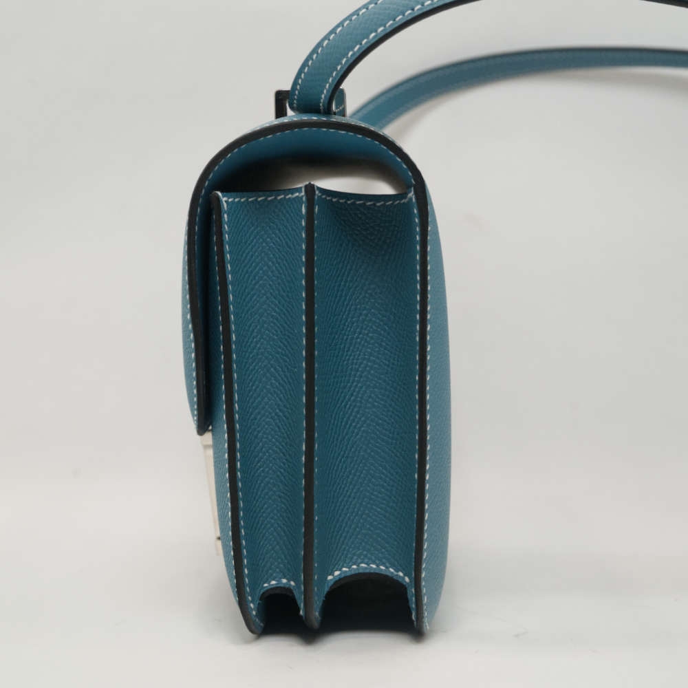 HERMES-CONSTANCEMIRROR-18-BLEUJEAN-EPSOM-8023 side2.jpg