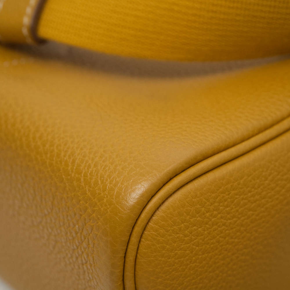 HERMES-HACADOS-PM-BISCUIT-TOGO-8017 corner4.jpg