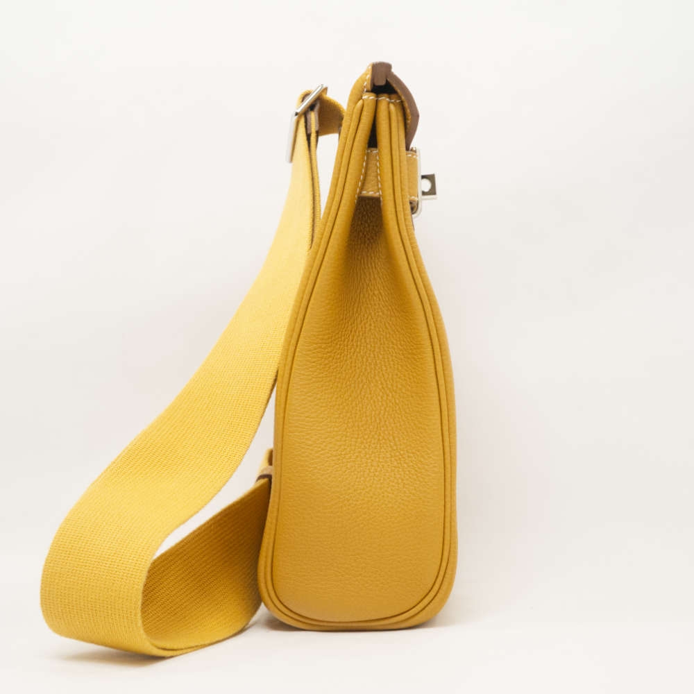 HERMES-HACADOS-PM-BISCUIT-TOGO-8017 side.jpg