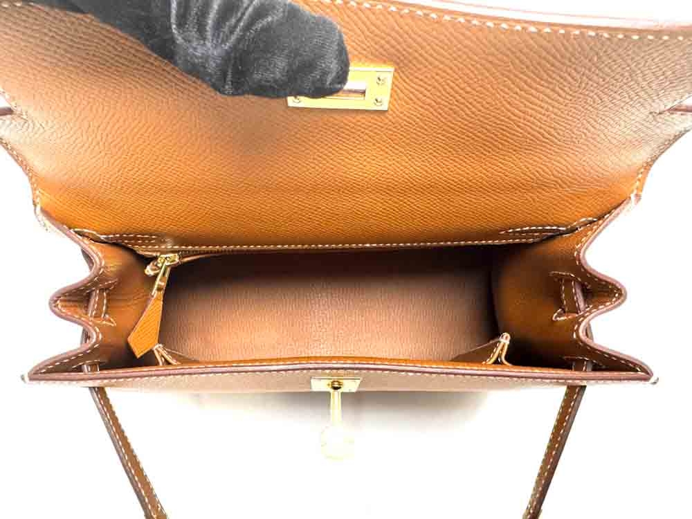 HERMES-KELLYSELLIER-25-GOLD-EPSOM-Photo 20-1-26, 5 31 39 PM.jpg