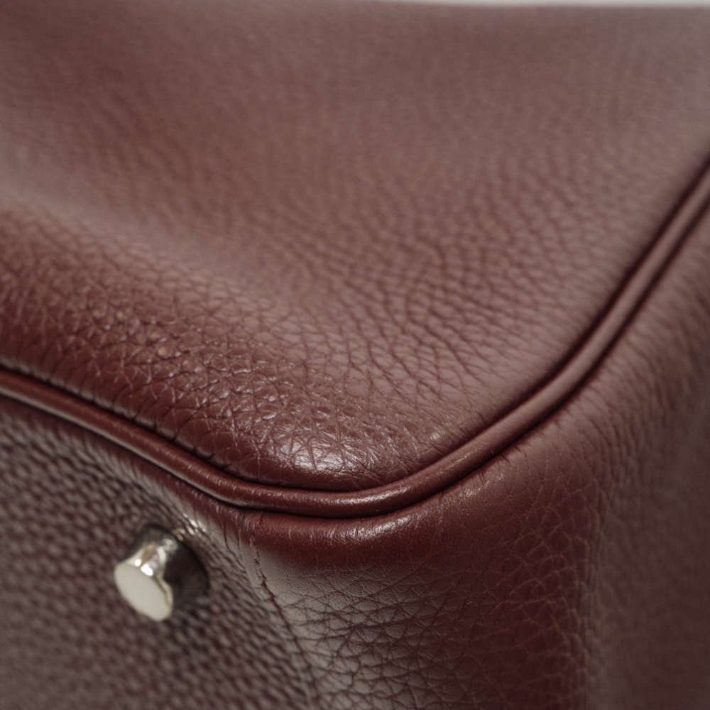 HERMES-LINDY-26-BORDEAUX-CLEMENCE-8013 corner4.jpg
