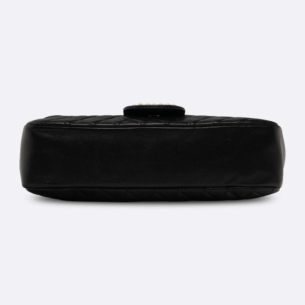 CHANEL-FLAPBAG-MEDIUM-BLACK-LAMBSKIN-8089 base.jpg