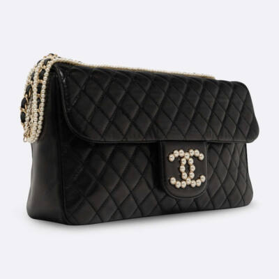 CHANEL FLAP BAG MEDIUM BLACK LAMBSKIN