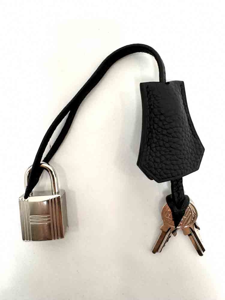 HERMES-KELLYRETOURNE-25-BLACK-TOGO-IMG_2652.jpg