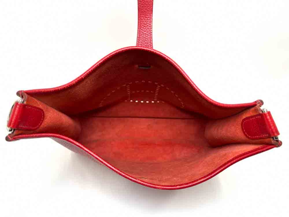 HERMES-EVELYNE-33-ROUGE-CLEMENCE-IMG_7971_jpg.jpg