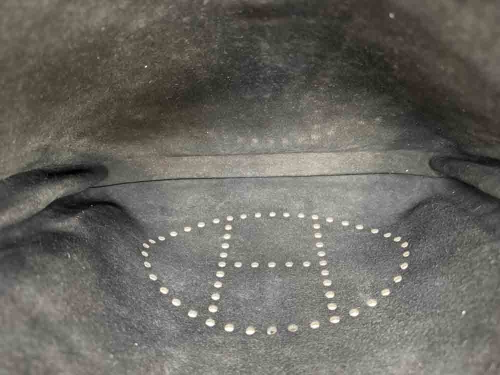 HERMES-EVELYNE-TGM-BLACK-CLEMENCE-IMG_5821.jpg