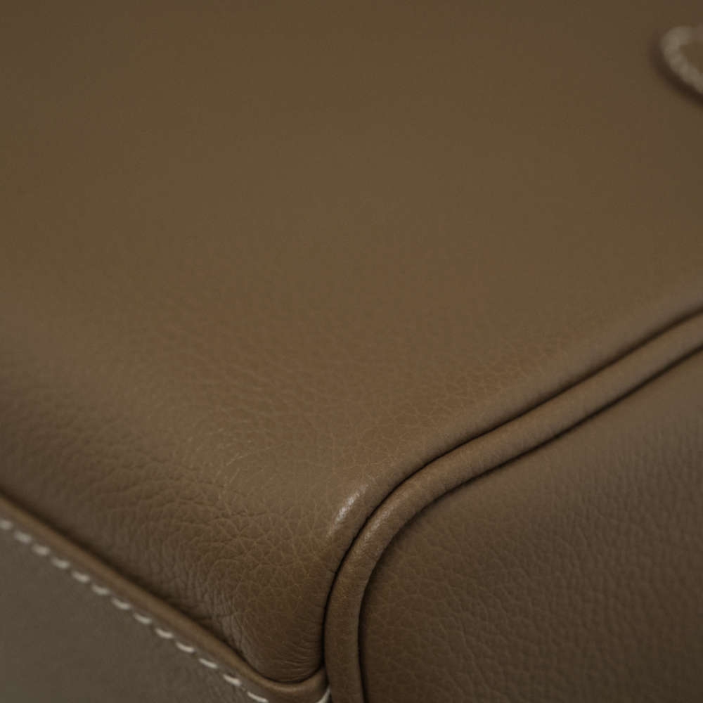 HERMES-KELLYMESSENGER-PM-ETOUPE-EVERCOLOR-8212 corner4.jpg