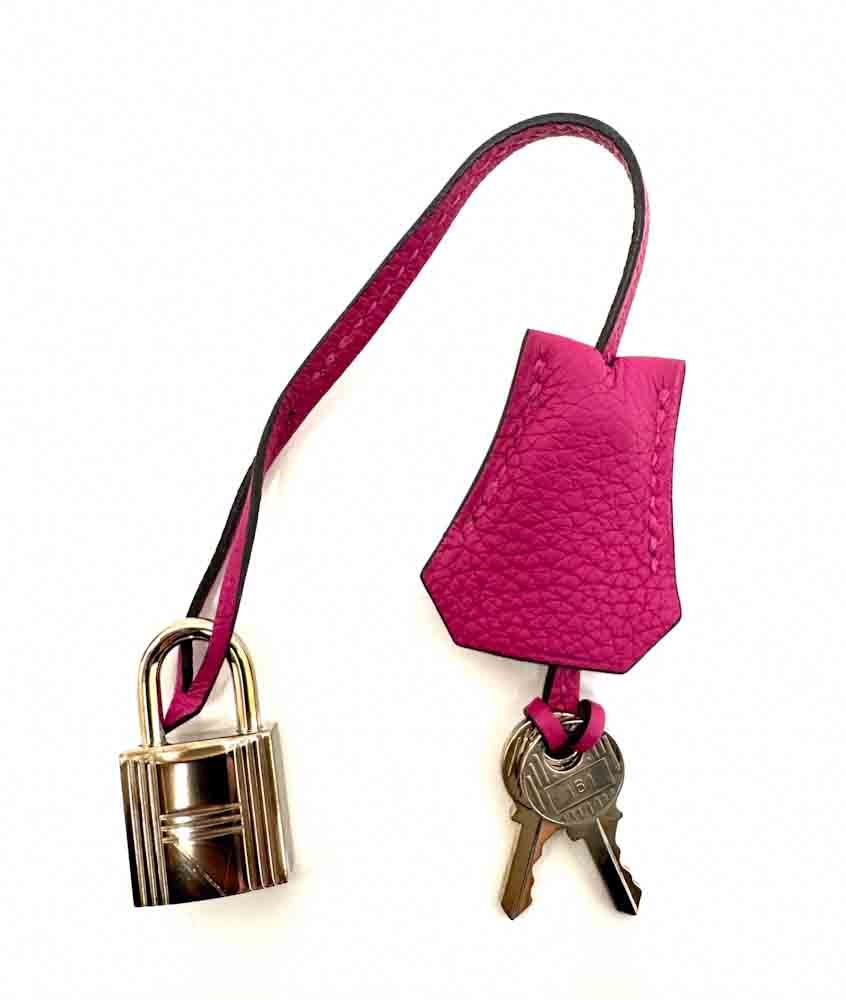 HERMES-KELLYRETOURNE-28-ROSEPOURPRE-TOGO-IMG_6970.jpg