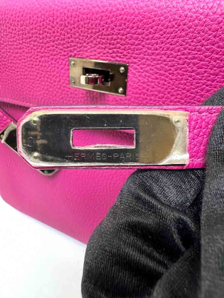 HERMES-KELLYRETOURNE-28-ROSEPOURPRE-TOGO-IMG_7018.jpg