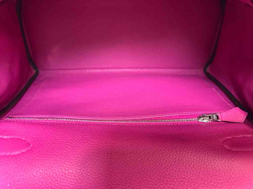 HERMES-KELLYRETOURNE-28-ROSEPOURPRE-TOGO-IMG_7052.jpg