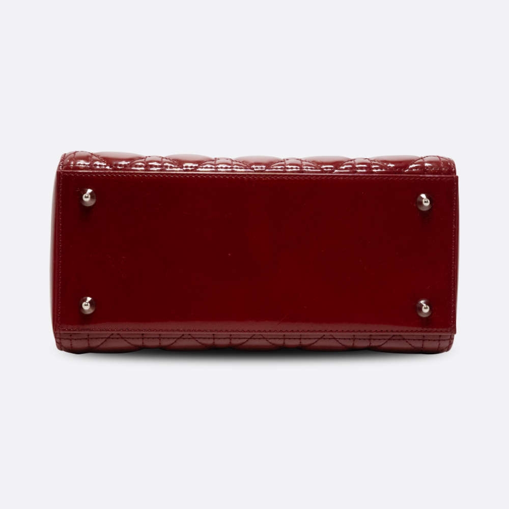 CHRISTIANDIOR-LADYDIOR-MEDIUM-RED-PATENT-8282 base.jpg