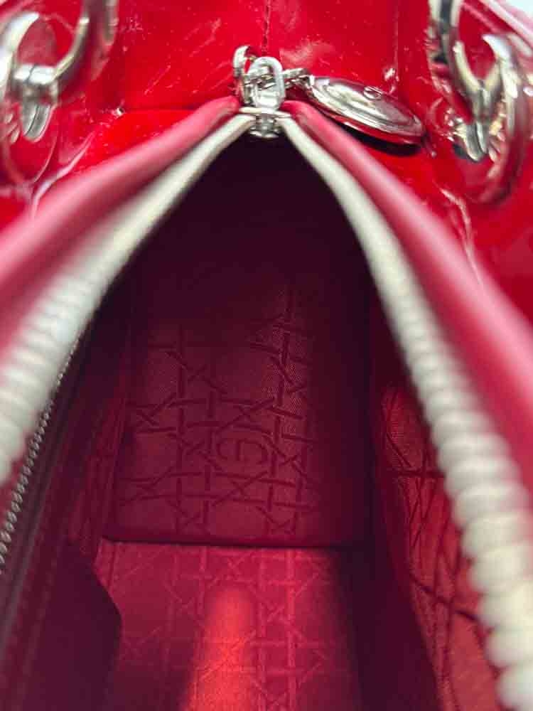 CHRISTIANDIOR-LADYDIOR-MEDIUM-RED-PATENT-IMG_1814.jpg