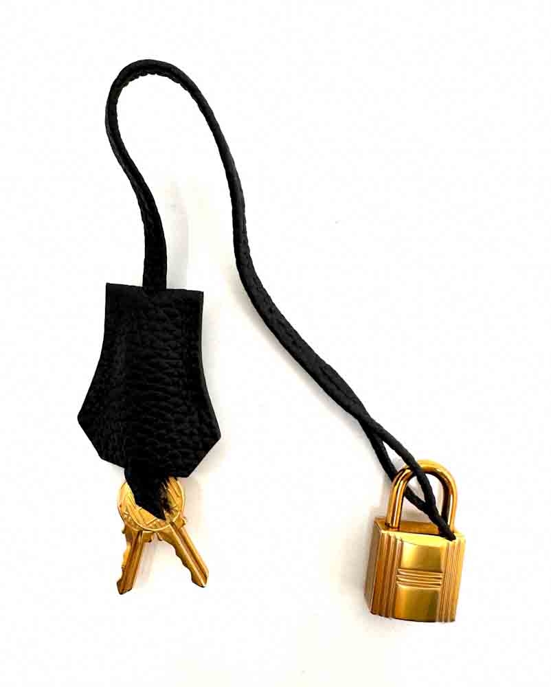 HERMES-BIRKIN-30-BLACK-TOGO-IMG_0207.jpg