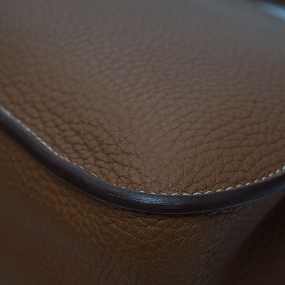 HERMES-HALZAN-31-GOLD-CLEMENCE-8294 corner4.jpg
