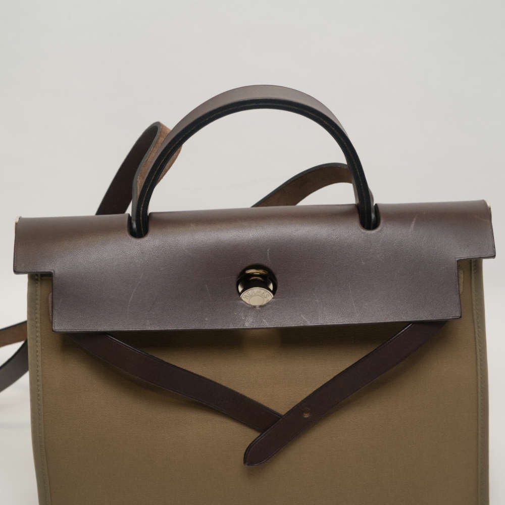 HERMES-HERBAG-31-ETOUPE-TOILEH-VACHE-8273 flap.jpg