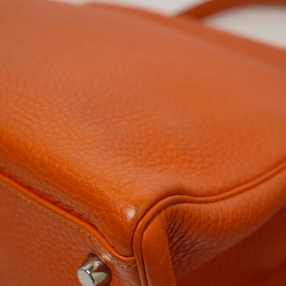 HERMES-KELLYRETOURNE-35-ORANGE-TOGO-8276 corner4.jpg