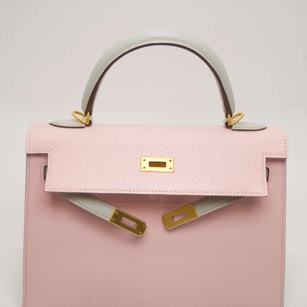 HERMES-KELLYSELLIERHSS-25-ROSESAKURA-CHEVRE-8235 flap.jpg