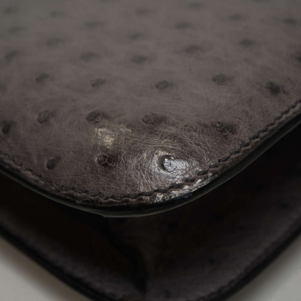 HERMES-CONSTANCE-23-GRIS-OSTRICH-8367 corner4.jpg