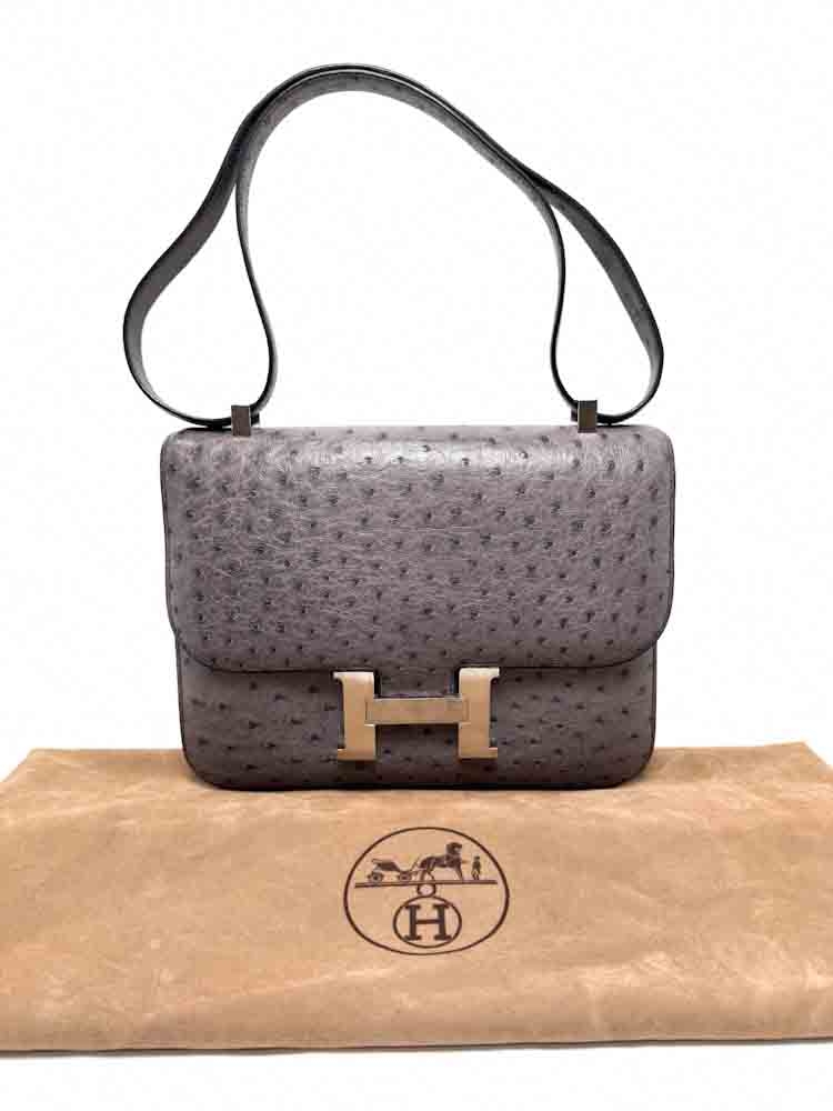HERMES-CONSTANCE-23-GRIS-OSTRICH-IMG_5687.jpg