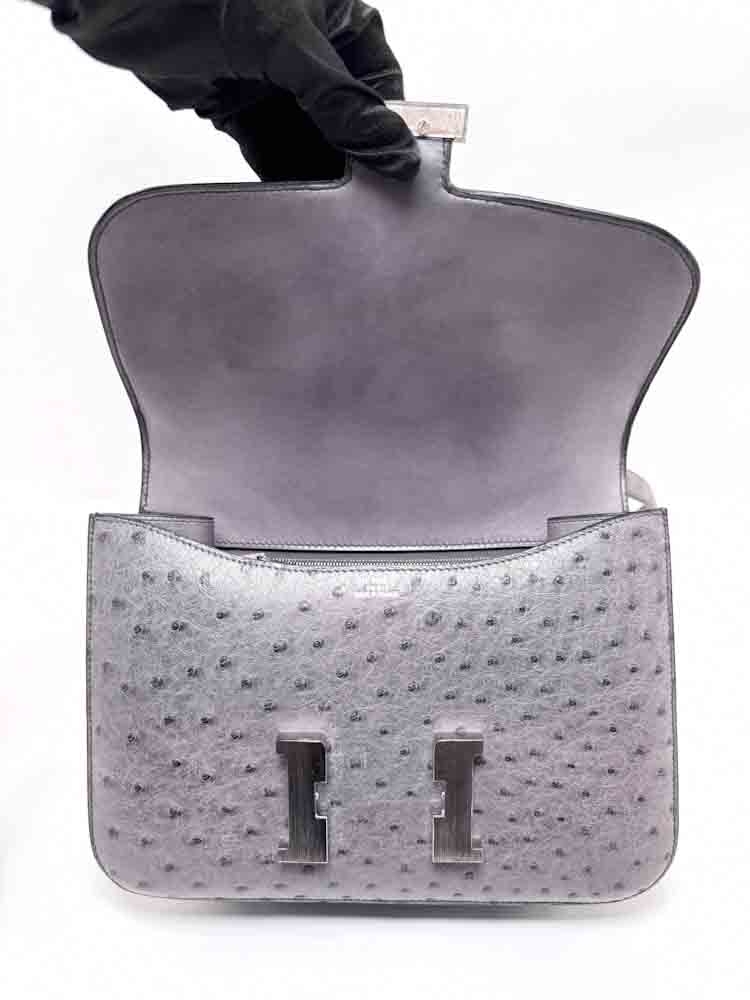 HERMES-CONSTANCE-23-GRIS-OSTRICH-IMG_5713.jpg