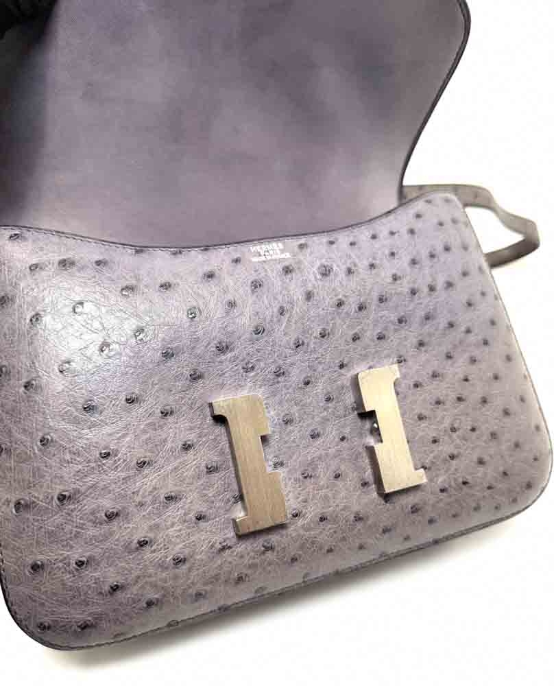 HERMES-CONSTANCE-23-GRIS-OSTRICH-IMG_5733.jpg