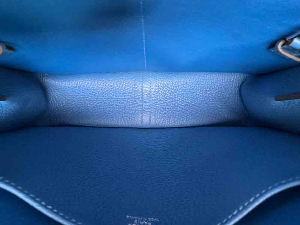 HERMES-HALZAN-25-BLEU-CLEMENCE-IMG_4620.jpg
