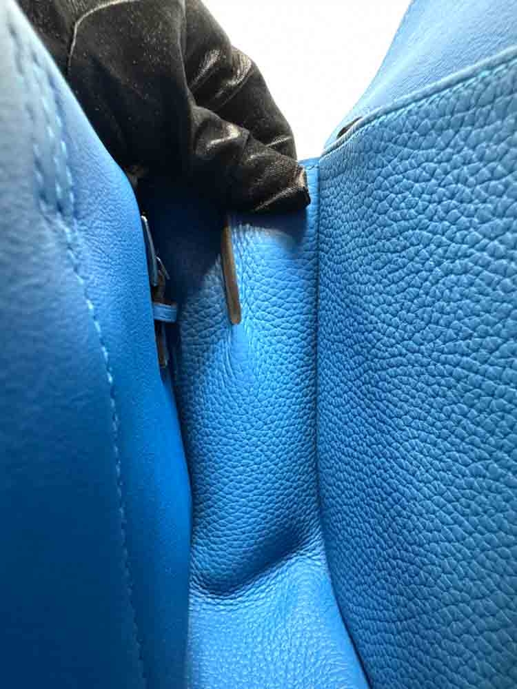 HERMES-HALZAN-25-BLEU-CLEMENCE-IMG_4624.jpg