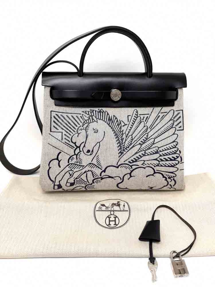 HERMES-HERBAG-31-BLACK,WHITE-TOILE-IMG_3652.jpg
