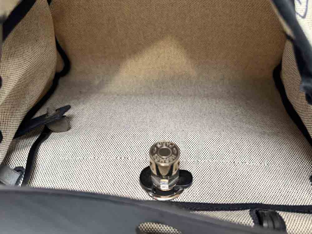 HERMES-HERBAG-31-BLACK,WHITE-TOILE-IMG_3715.jpg