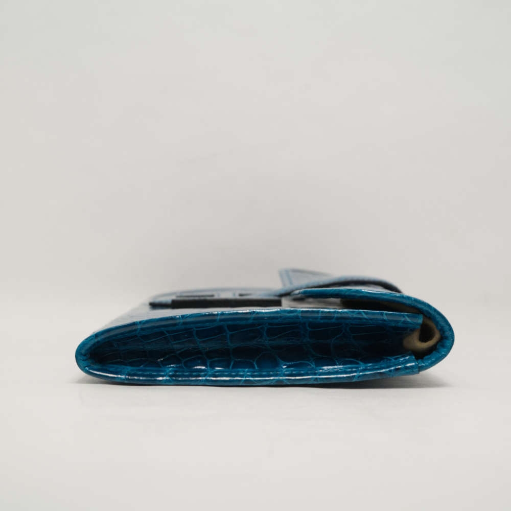 HERMES-JIGEELAN-29-BLEUIZMIR-NILOTICUSCROCODILE-8323 side2.jpg