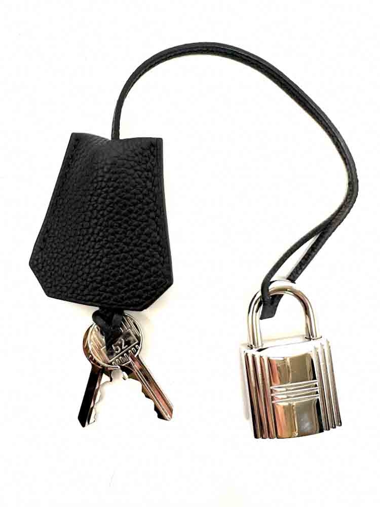 HERMES-KELLYMAXI-42-BLACK-TOGO-IMG_2943.jpg