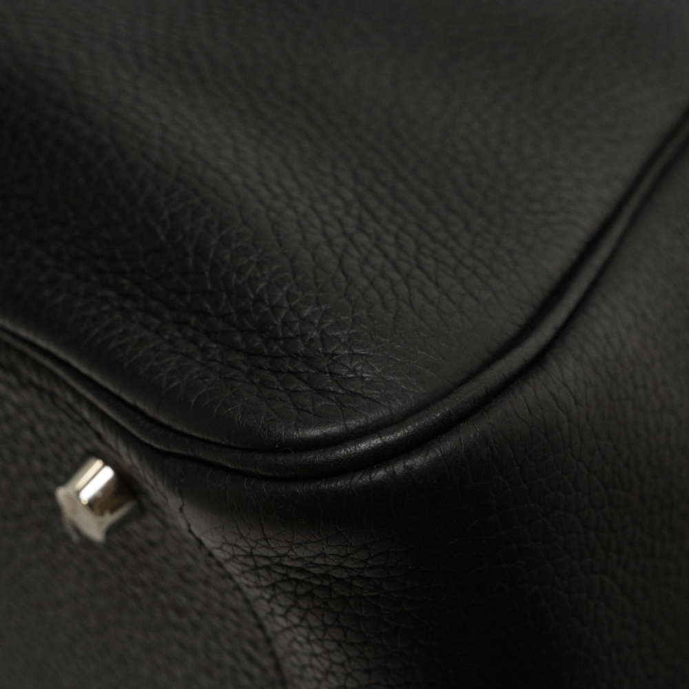 HERMES-LINDY-30-BLACK-CLEMENCE-8372 corner2.jpg