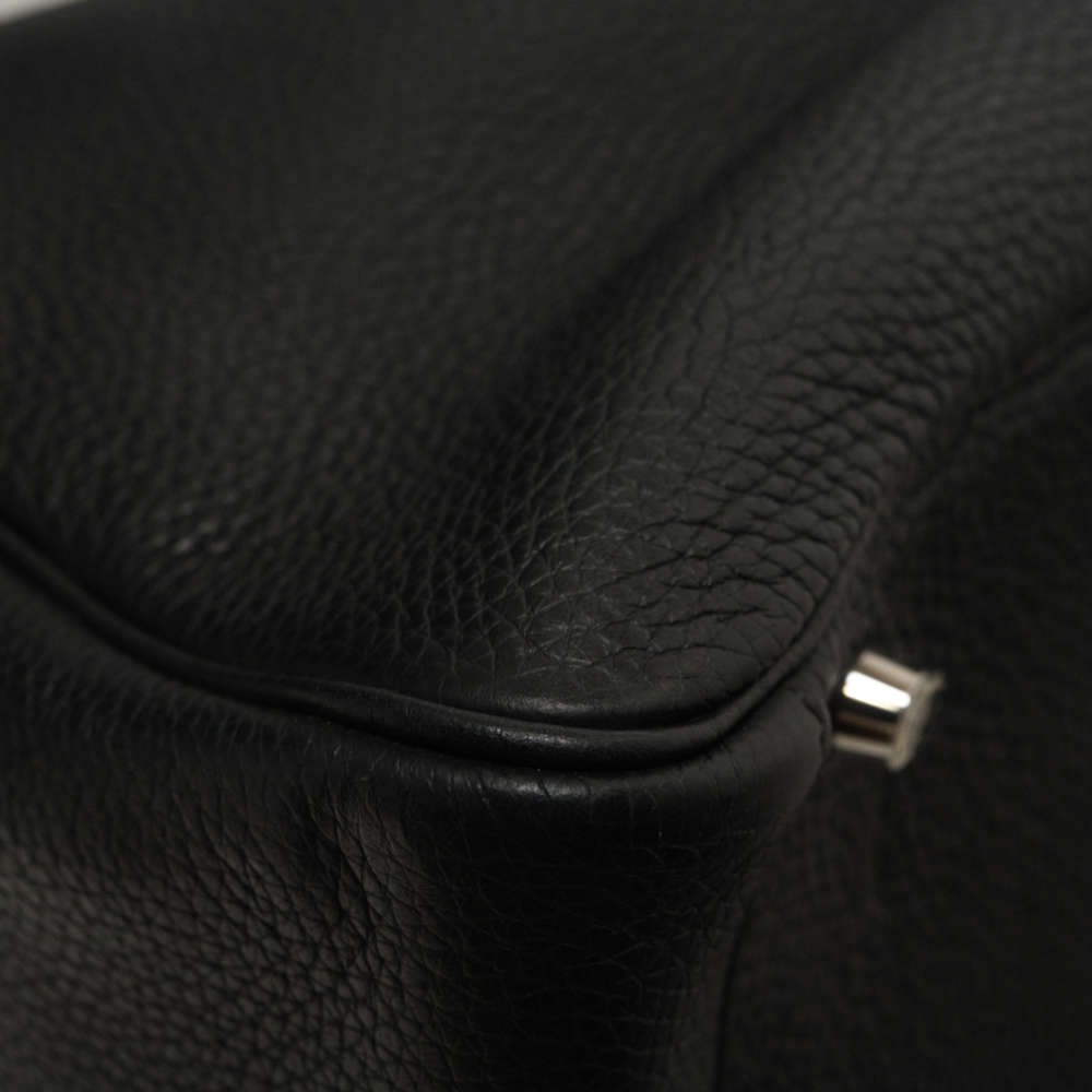 HERMES-LINDY-30-BLACK-CLEMENCE-8372 corner3.jpg