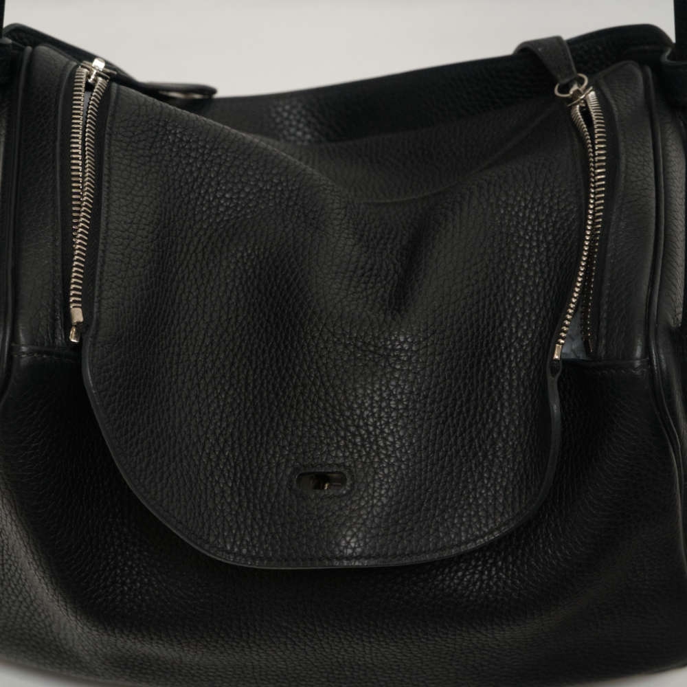 HERMES-LINDY-30-BLACK-CLEMENCE-8372 flap.jpg