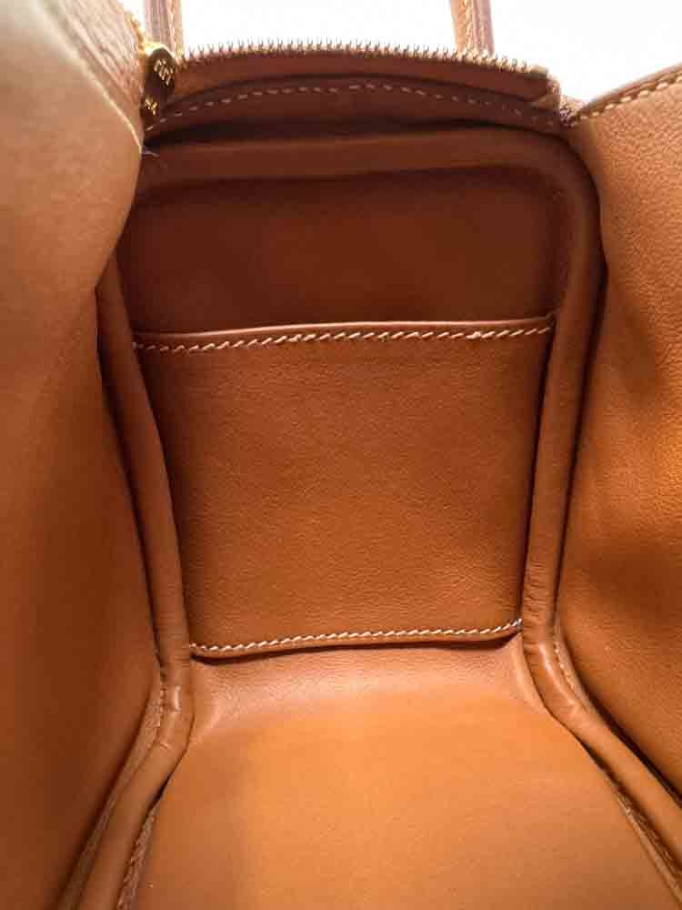 HERMES-LINDY-MINI-GOLD-CLEMENCE-IMG_5616.jpg