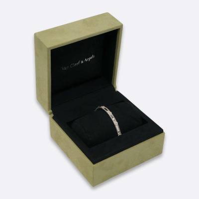 VAN CLEEF AND ARPELS PERLEE BRACELET WHITE GOLD