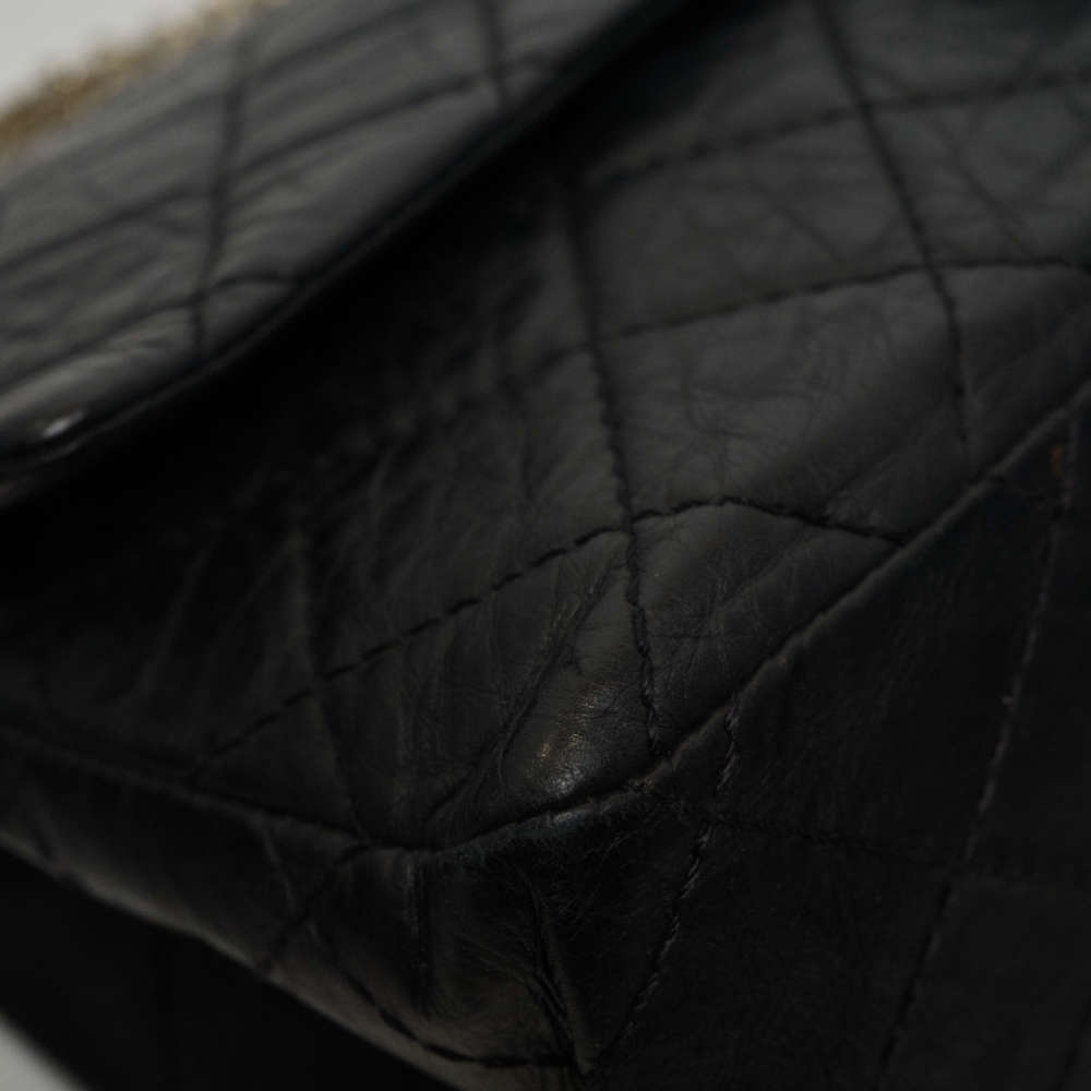 CHANEL-2.55REISSUE227-BLACK-AGEDCALFSKIN-8438 corner1.jpg