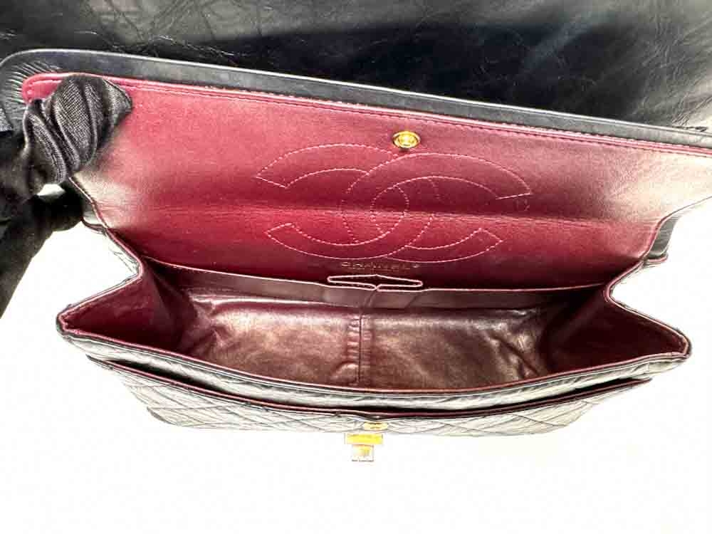 CHANEL-2.55REISSUE227-BLACK-AGEDCALFSKIN-IMG_9870.jpg